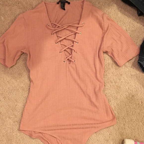 Dusty Peach V-Neck F21 bodysuit - Picture 1 of 2